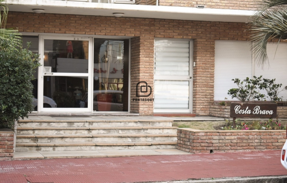 Apartamento ID.621 - alquiler de temporada, edificio a metros del mar