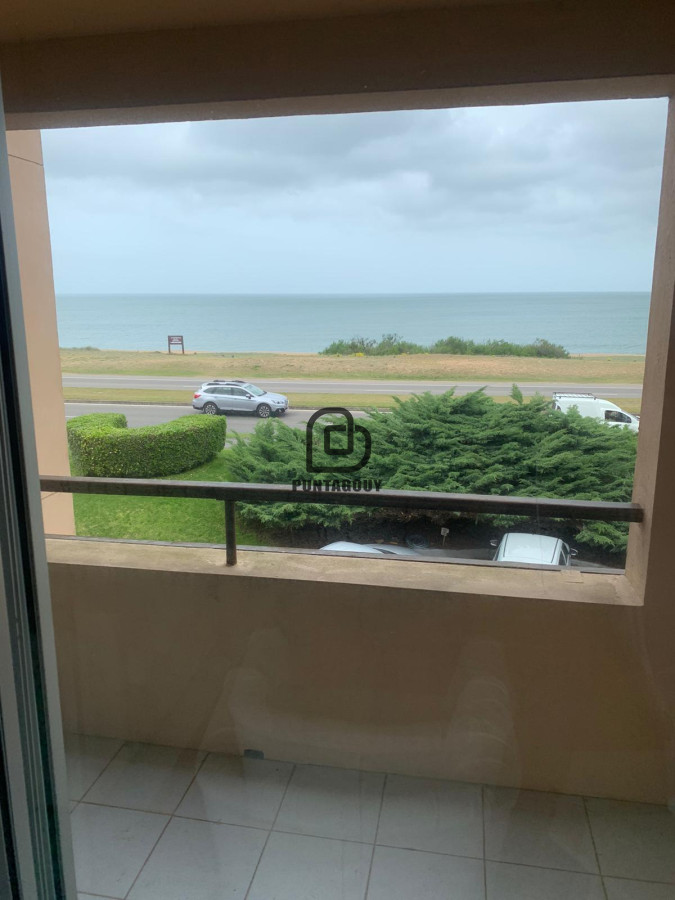 Apartamento ID.1473 - Apartamento de 2 dormitorios,  2 baños y cochera doble 