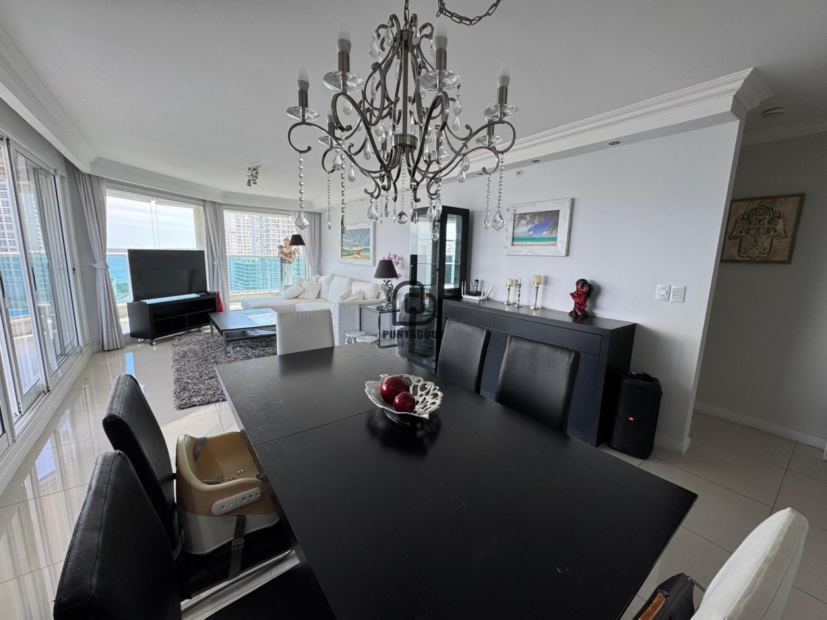 Apartamento ID.1763 - venta de 3 dormitorios en suite y parrillero propio