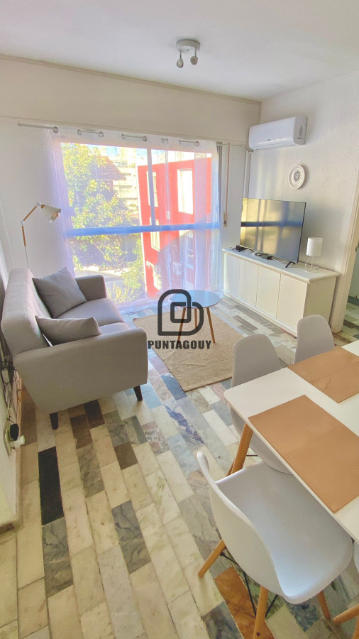Apartamento ID.1662 - Apto en peninsula - 2 dorm 2 baños 1 en suite- en alquiler vacacional -