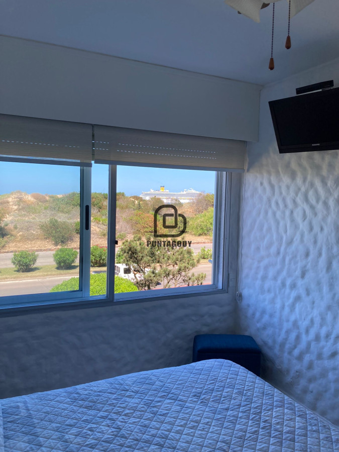 Apartamento ID.1613 - Alquiler de verano, 3 dormitorios , primera linea al mar