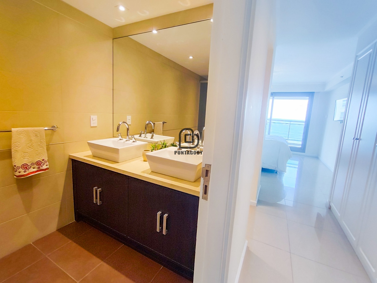 Apartamento ID.1504 - Imperiale 3 dorm 3 baños en venta 