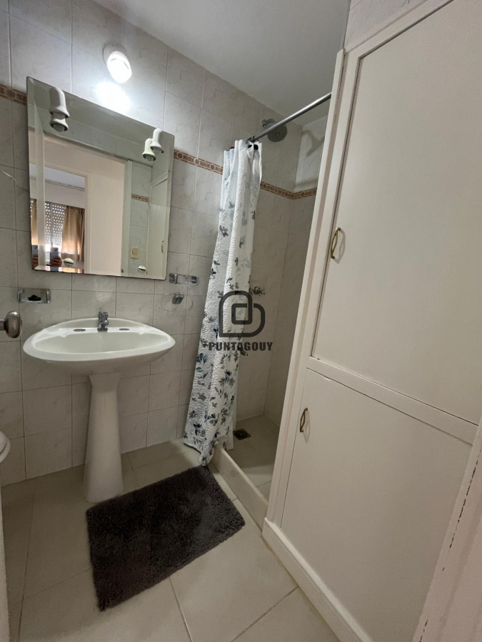 Apartamento ID.1561 - alquiler vacacional en Gorlero a 2 cuadras de ambas playas Mansa y Brava