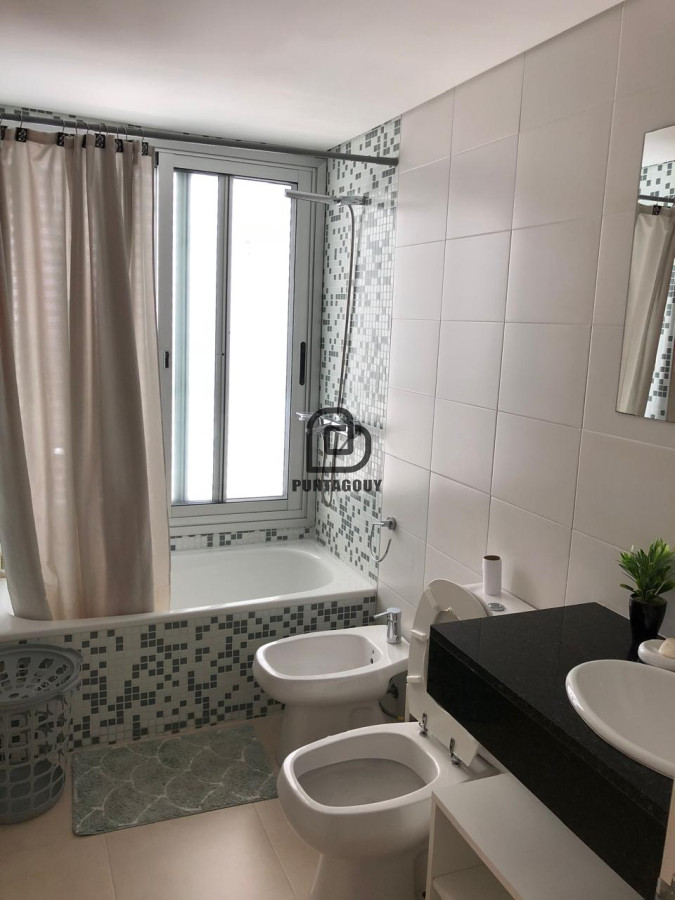 Apartamento ID.1633 - Alquiler de temporada, 3 dormitorios, con servicios
