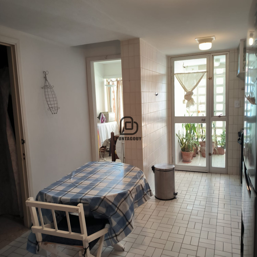Apartamento ID.1630 - Alquiler de temporada 2 dormitorios, con servicios