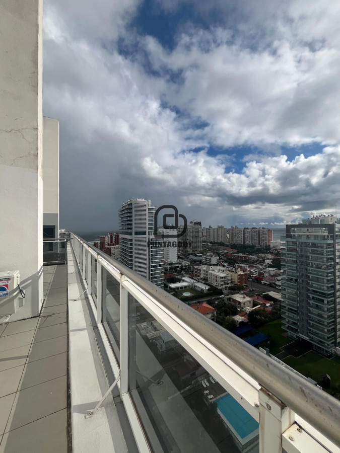 Apartamento ID.1724 - Venta 3 dormitorios con parrillero 
