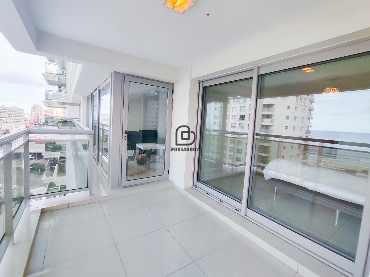 Apartamento ID.1504 - Imperiale 3 dorm 3 baños en venta 