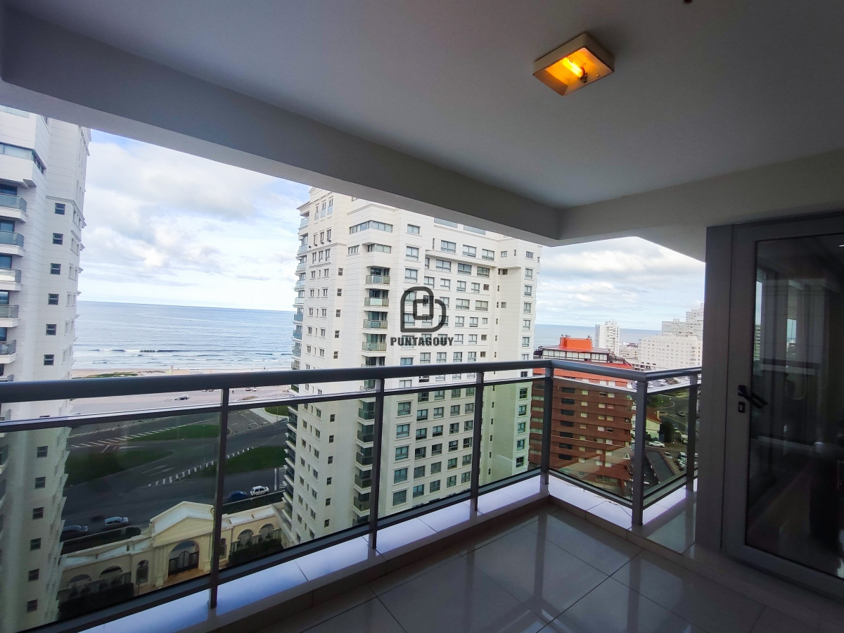 Apartamento ID.1504 - Imperiale 3 dorm 3 baños en venta 