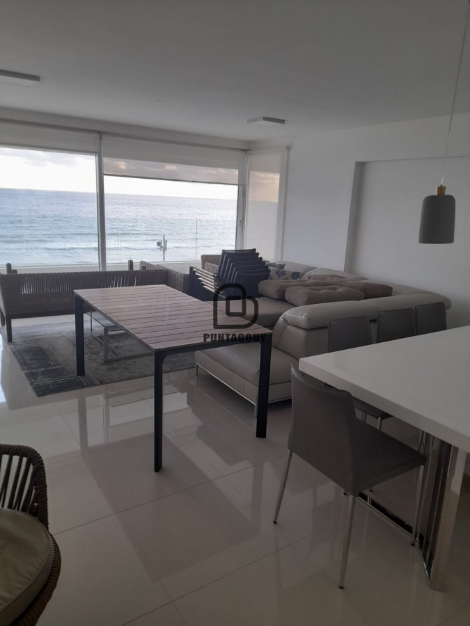 Apartamento ID.1488 - venta 3 dormitorios y  3 baños mas dependencia 