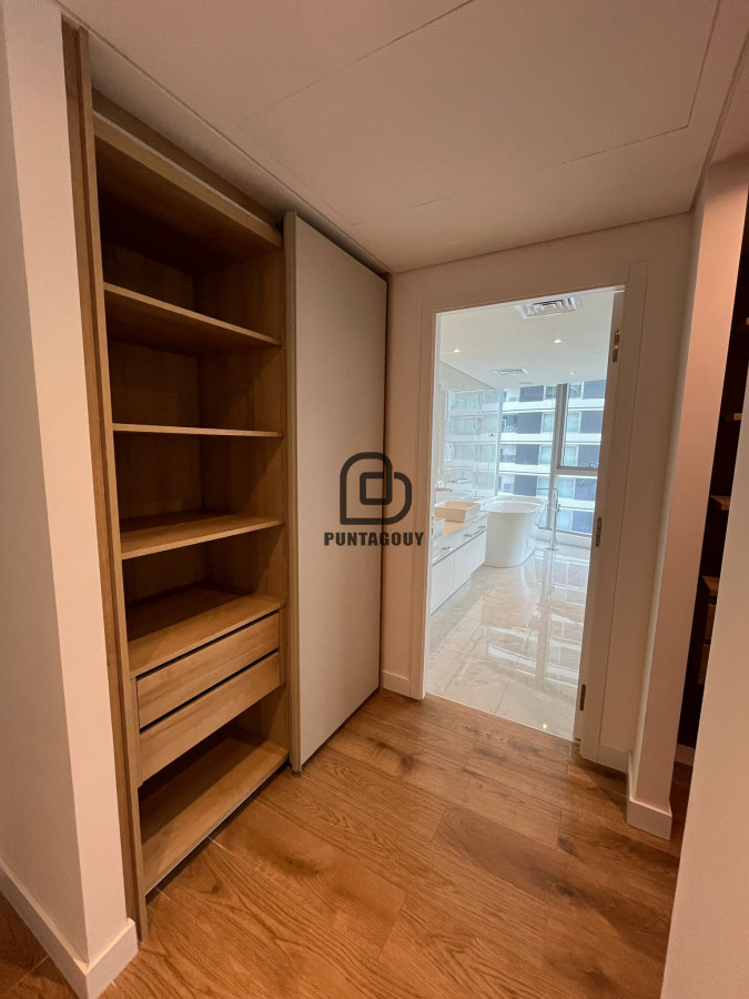 Apartamento ID.1446 - ALQUILER ANUAL O DE TEMPORADA TORRE TRUMP