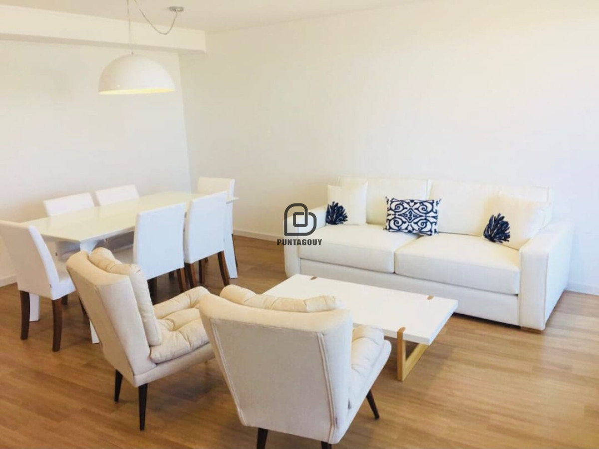 Apartamento ID.1466 - Alexander Boulevard 2 dormitorios y  2 baños en venta 
