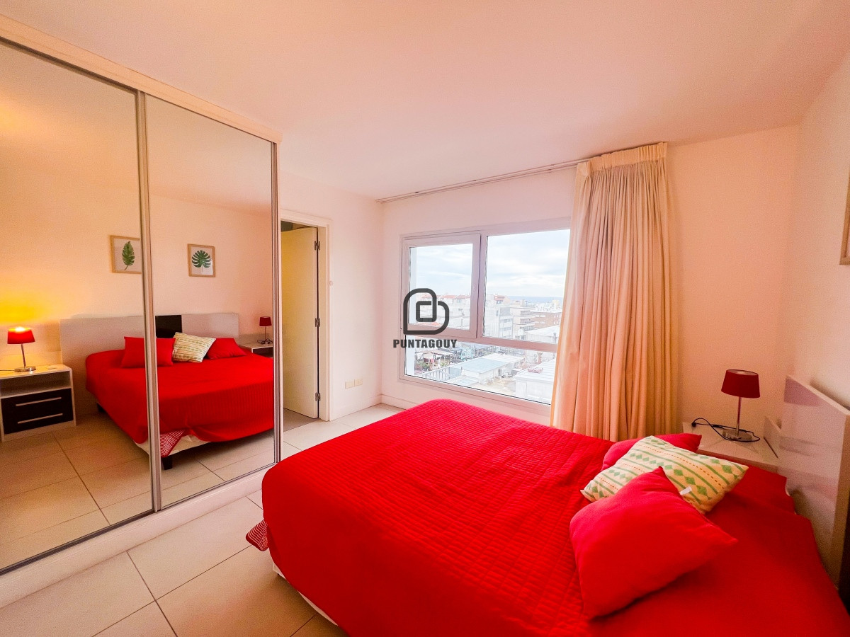 Apartamento ID.1486 - Lux Tower de 1 dorm 1 baño en venta 