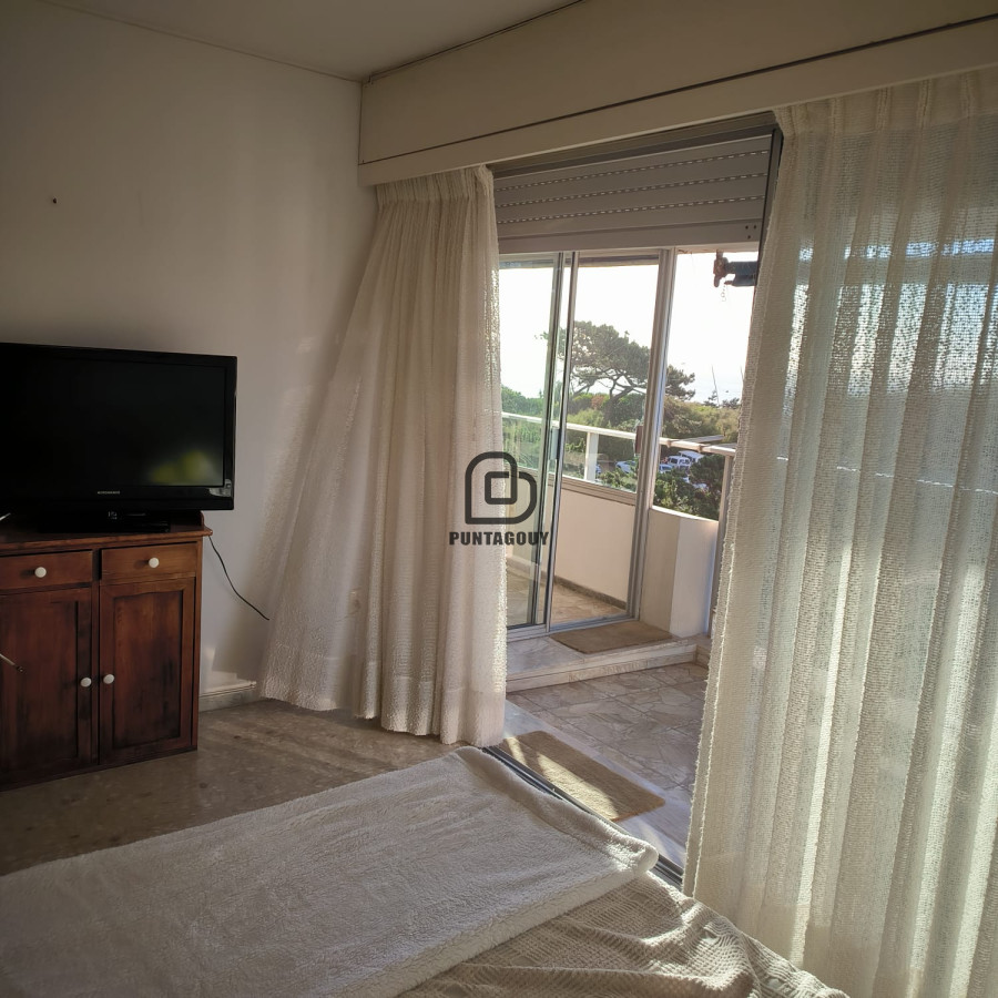 Apartamento ID.1630 - Alquiler de temporada 2 dormitorios, con servicios