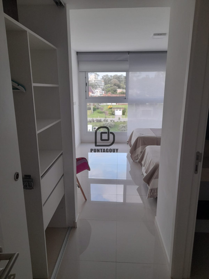 Apartamento ID.1488 - venta 3 dormitorios y  3 baños mas dependencia 