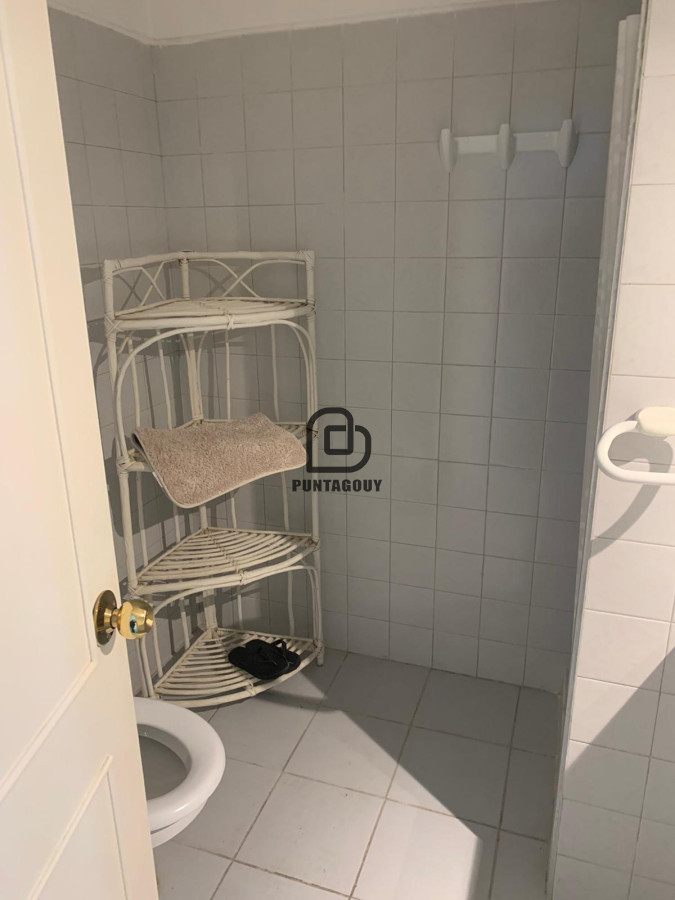 Apartamento ID.1473 - Apartamento de 2 dormitorios,  2 baños y cochera doble 