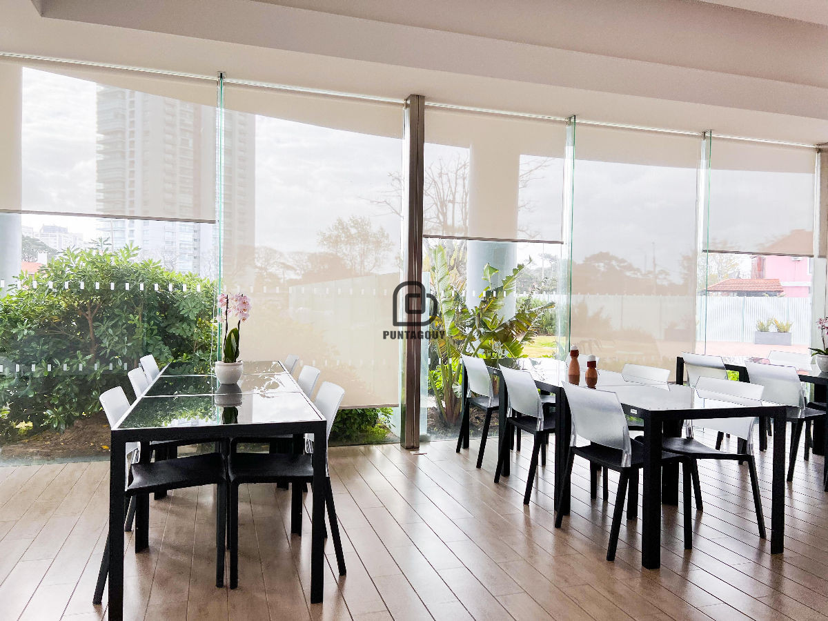 Apartamento ID.1495 - Alexander Boulevard de 2 dorm 2 baños en venta 