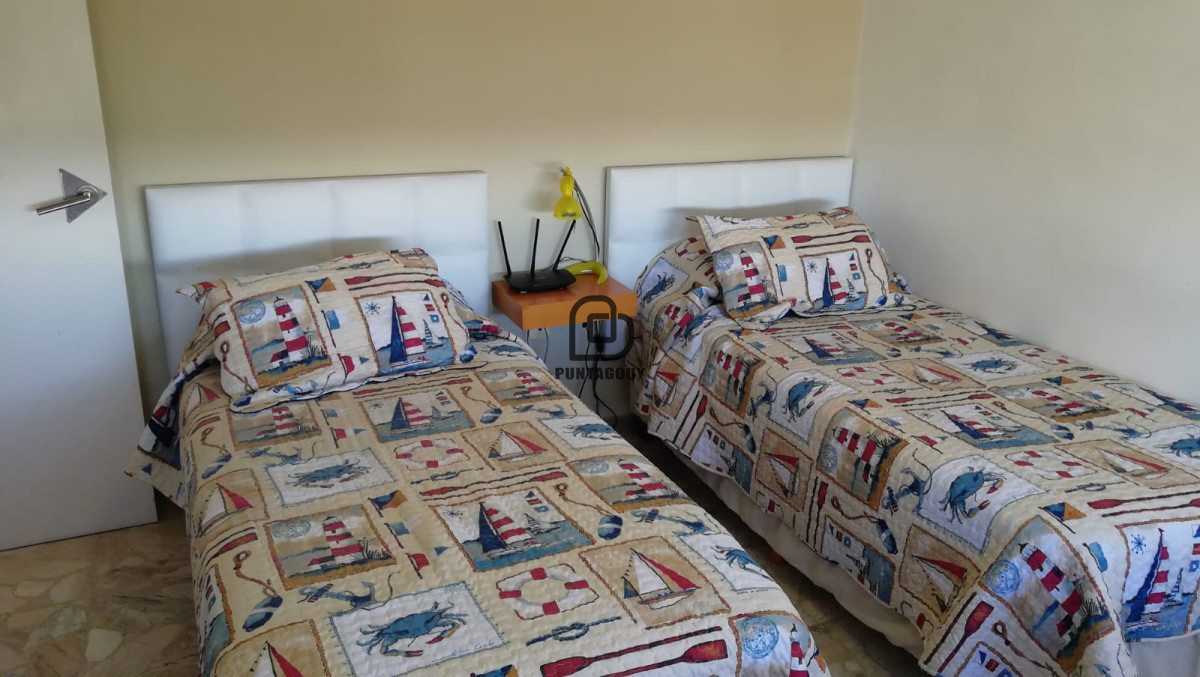 Apartamento ID.1643 - Alquiler de temporada 2 dormitorios, con servicios