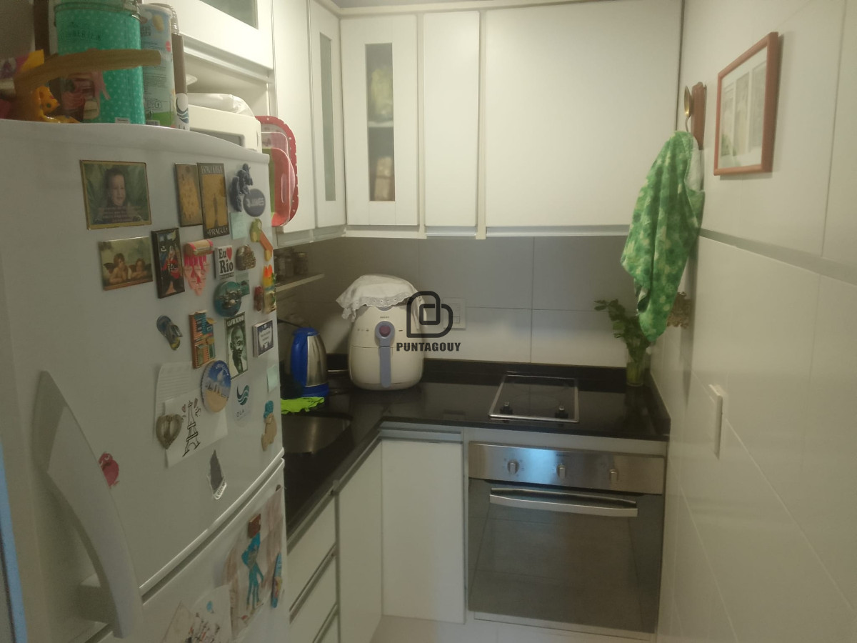 Apartamento ID.268 - VENTA 2 DORMITOIOS Y GARAGE Peninsula Punta del Este