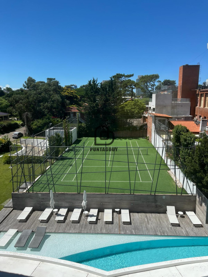 Apartamento ID.1538 - 2 dormitorios, 2 baños mas dependencia de servicio  en alquiler vacacional