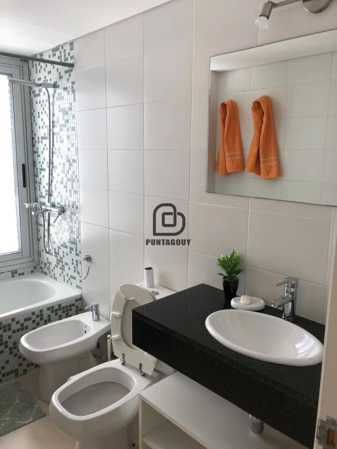 Apartamento ID.1633 - Alquiler de temporada, 3 dormitorios, con servicios