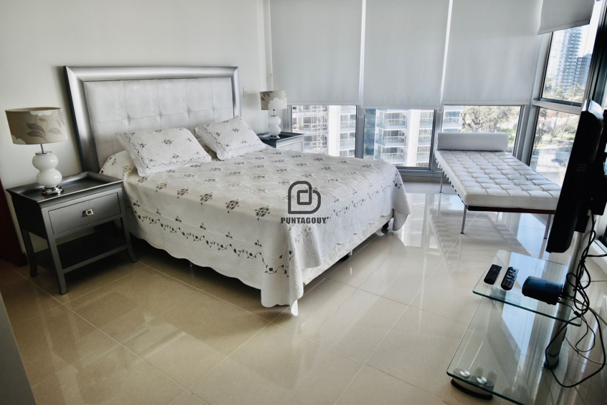 Apartamento ID.1494 - Sunrise de 3 dorm 3 baños en venta
