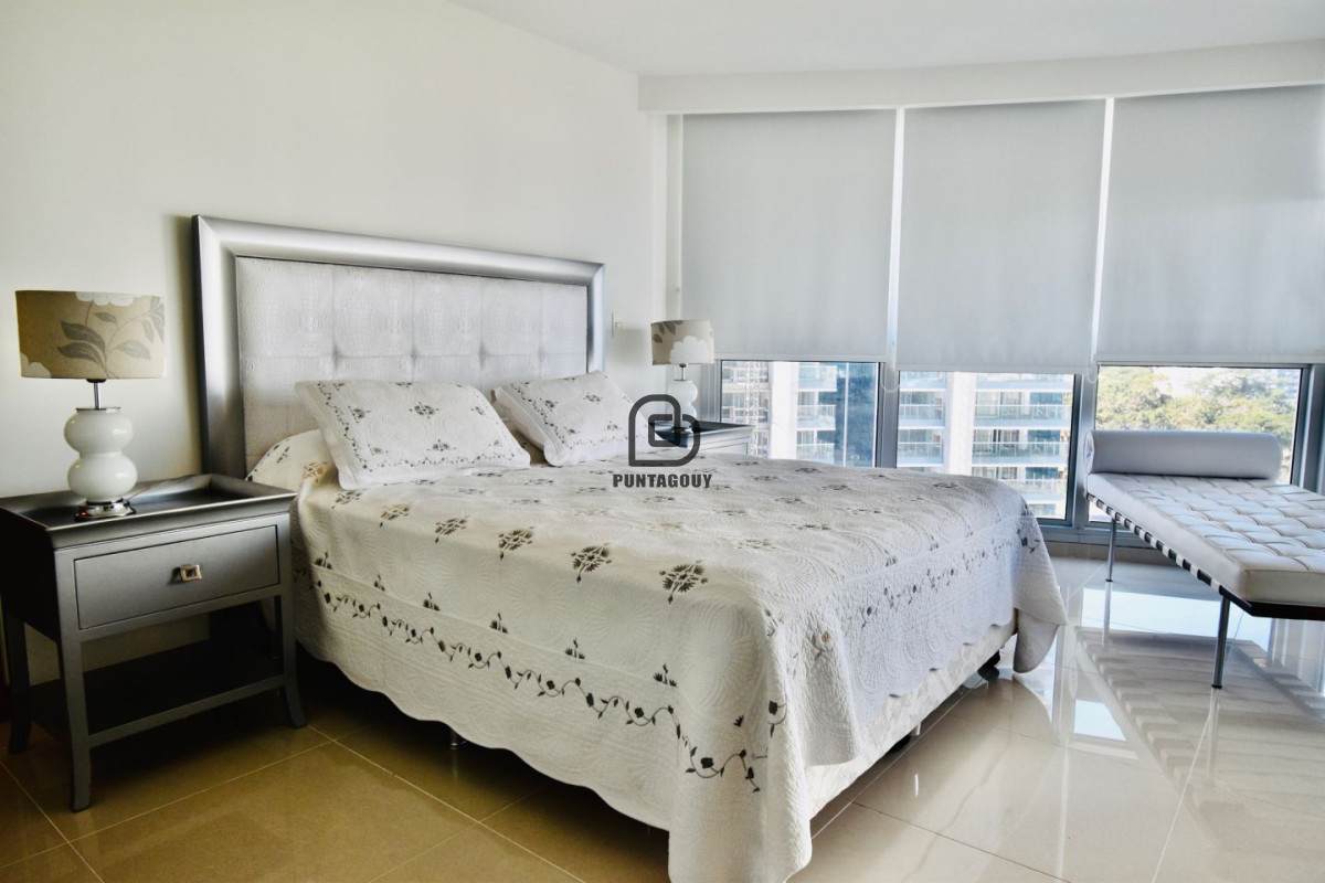 Apartamento ID.1494 - Sunrise de 3 dorm 3 baños en venta