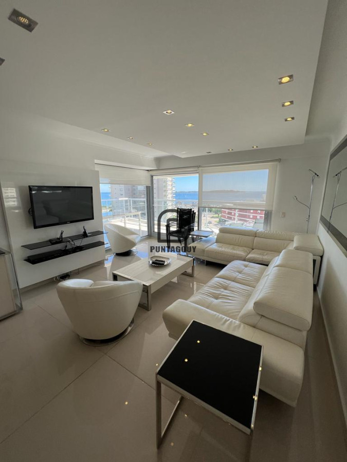 Apartamento ID.1481 - Miami Boulevard 3 dorm 2 baños mas dep de serv en venta 