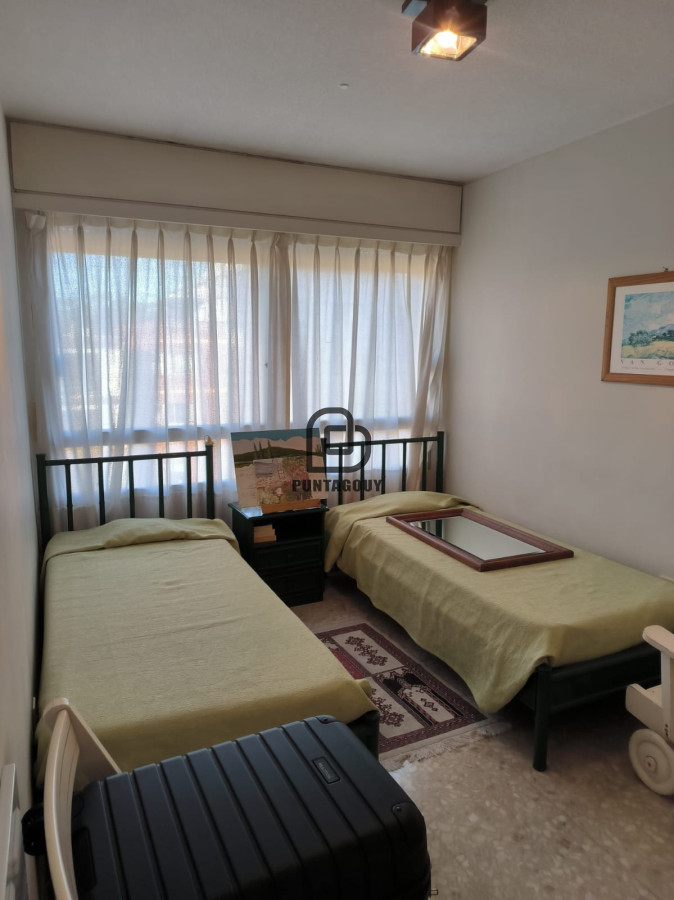 Apartamento ID.1630 - Alquiler de temporada 2 dormitorios, con servicios