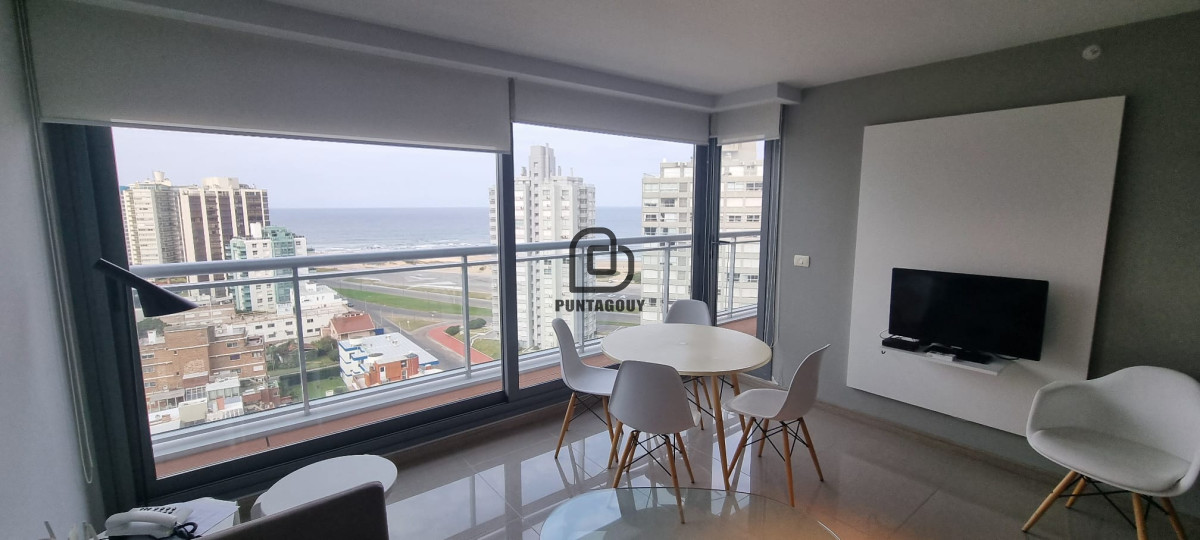 Apartamento ID.1540 - 1 dormitorio y  2 baños en venta 