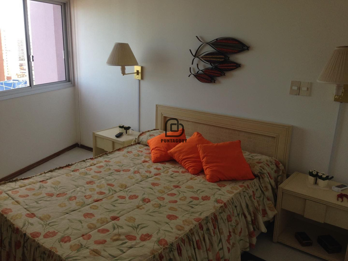 Apartamento ID.1465 - 2 dormitorios y 2 baños  Venta en  OPORTUNIDAD!!