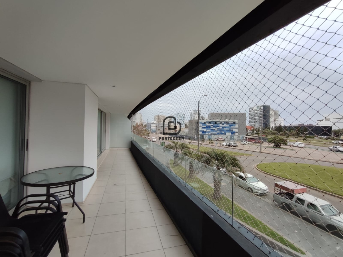 Apartamento ID.1552 - Torre del Mar 3 dorm 2 baños en venta
