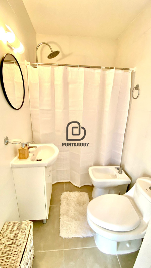 Apartamento ID.1662 - Apto en peninsula - 2 dorm 2 baños 1 en suite- en alquiler vacacional -