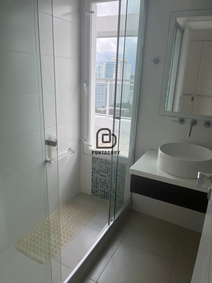Apartamento ID.1724 - Venta 3 dormitorios con parrillero 