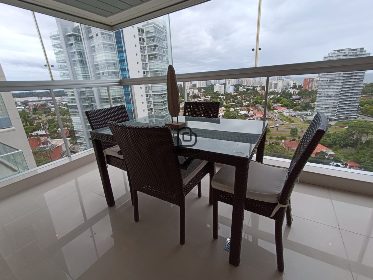 Apartamento ID.1596 - Apartamento en alquiler 2 dormitorios playa mansa