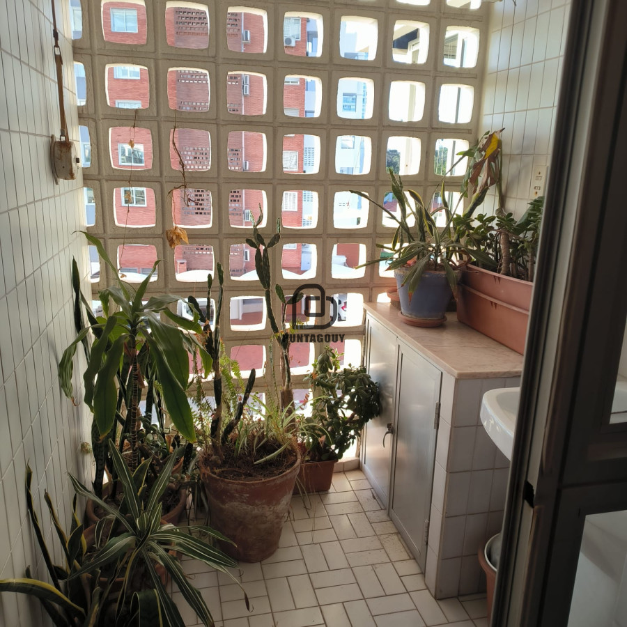 Apartamento ID.1630 - Alquiler de temporada 2 dormitorios, con servicios