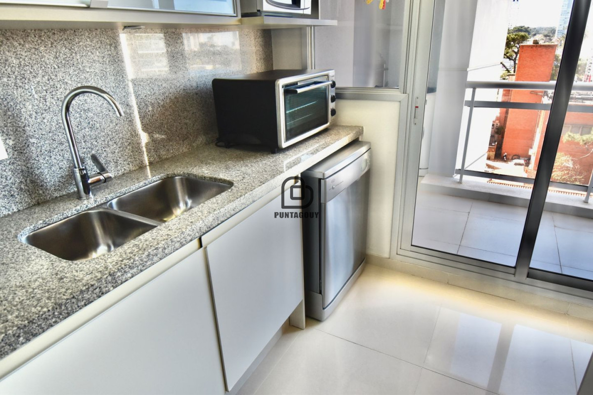 Apartamento ID.1494 - Sunrise de 3 dorm 3 baños en venta