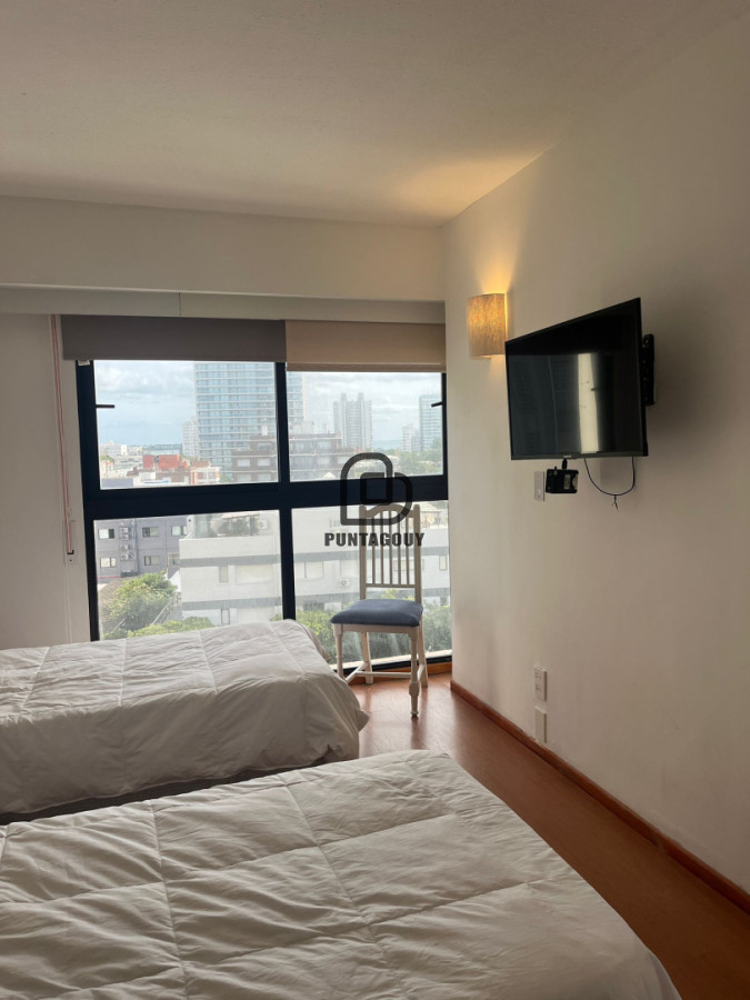 Apartamento ID.1743 - Alquiler y venta frente al mar