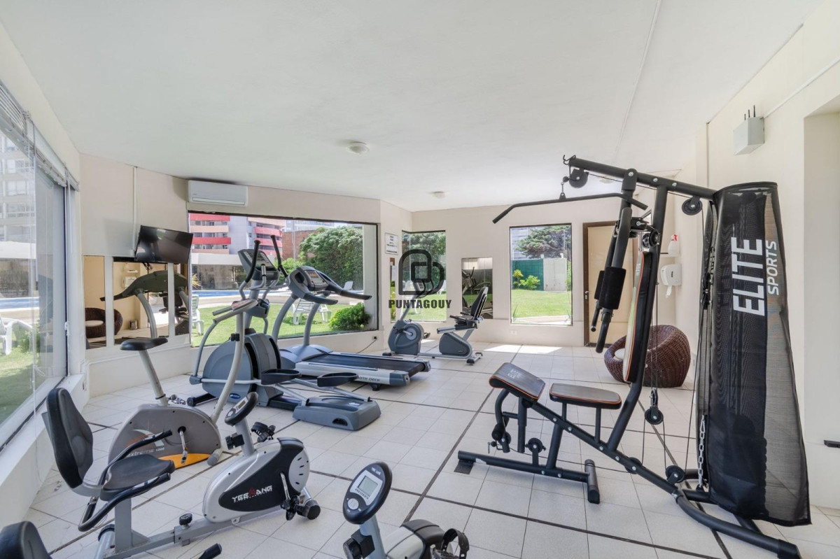 Apartamento ID.1743 - Alquiler y venta frente al mar