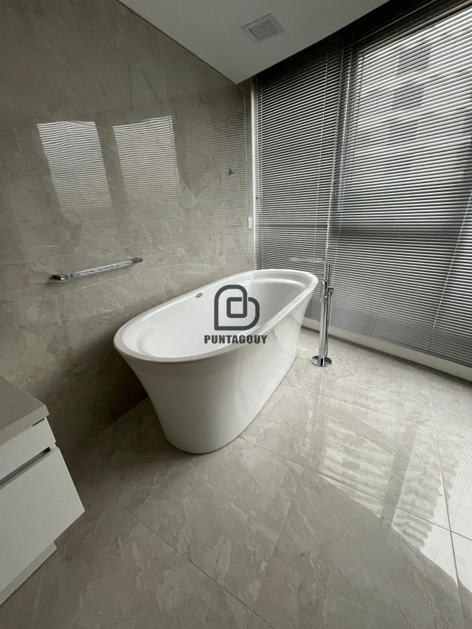 Apartamento ID.1772 - ALQUILER DE TEMPORADA TORRE TRUMP