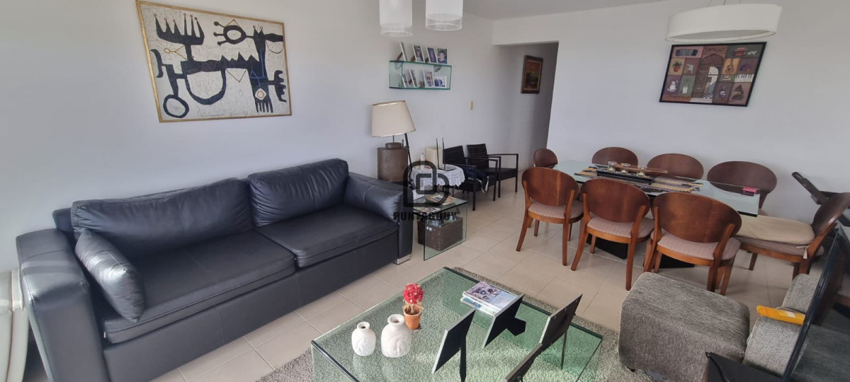 Apartamento ID.1773 - Venta de 3 dormitorios en Roosevelt 