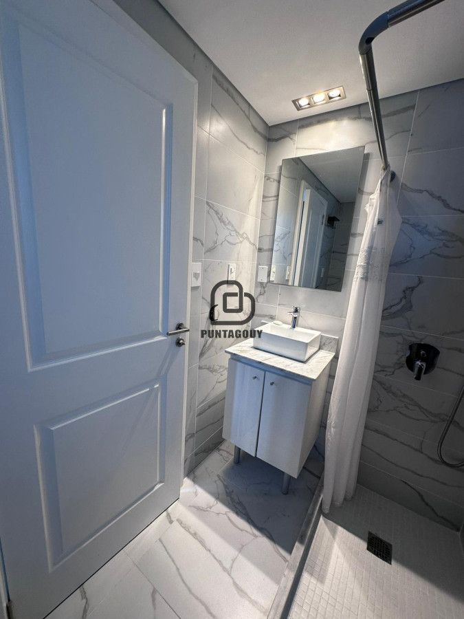 Apartamento ID.1603 - Poseidon Laguna esquinero de 3 suite mas dependencia de servicio 