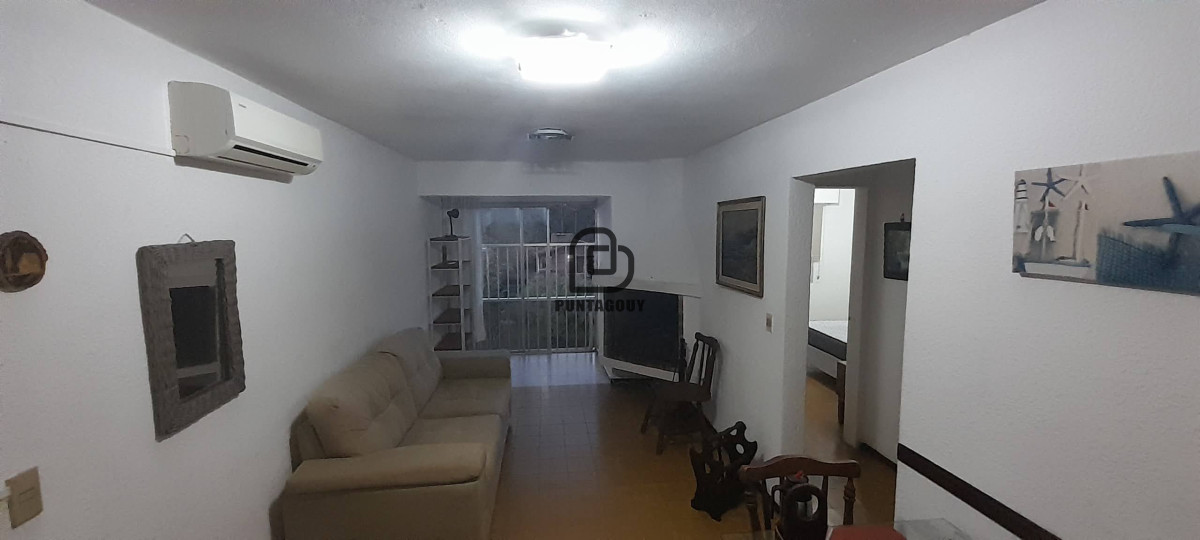 Apartamento ID.1593 - VENTA apartamento, playa Mansa  Punta del Este