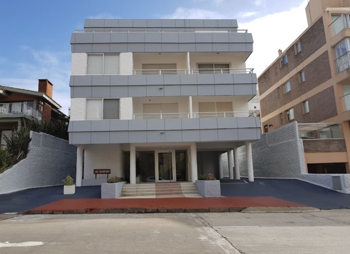 Oportunidad de primera inversión en península - Punta del Este