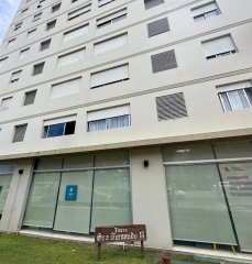 VENTA apartamento, centro de Maldonado.