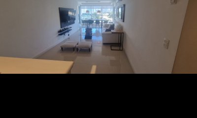 Venta 3 dormitorios y terraza con parrillero propio en Punta del este