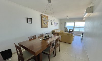 Art Boulevard 2 dorm 2 baños en venta