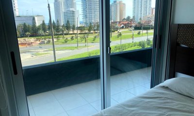 Torre del Mar 3 dorm 2 baños 3er piso en venta