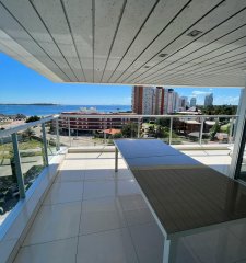 Miami Boulevard 3 dorm 2 baños mas dep de serv en venta