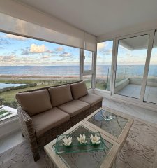 Poseidon esquinero de 3 DormIitorios en suite mas dependencia de servicio en suite
