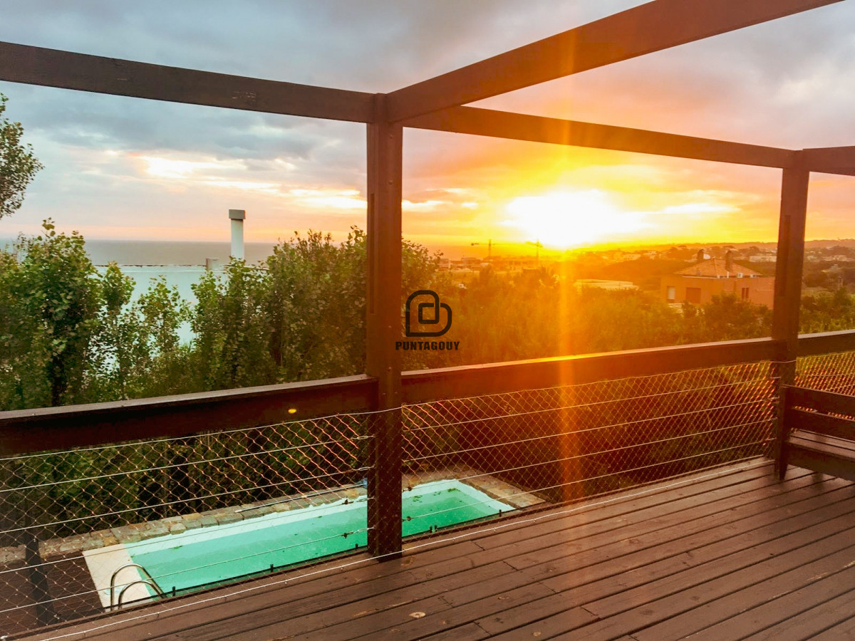 Casa ID.1484 - Casa Punta Alta 5 dorm 6 baños en venta